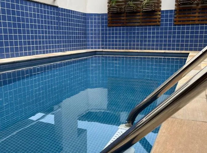Apt 2 suites com ar condicionado e piscina Ubatuba